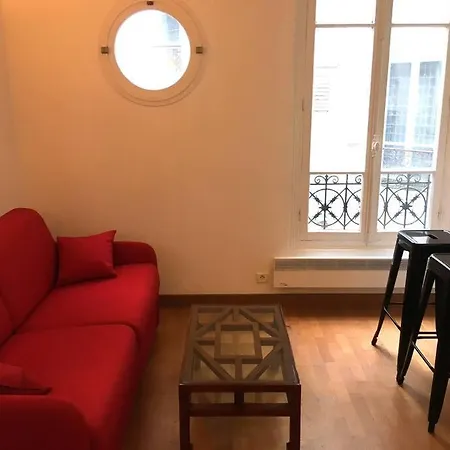 Joli Studio Proche De Montmartre * Paris