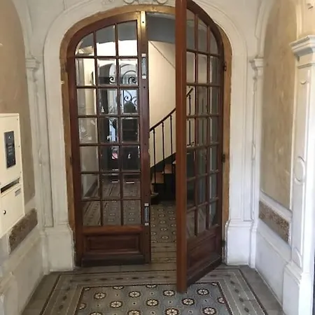 Joli Studio Proche De Montmartre Apartamento